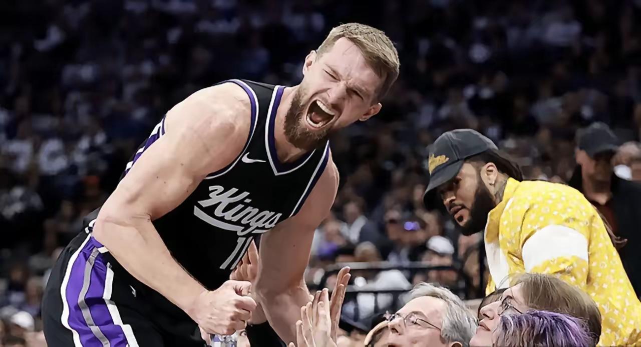 勇士完胜巴西男篮,萨博尼斯统治全场 勇士完胜巴西男篮,萨博尼斯统治全场