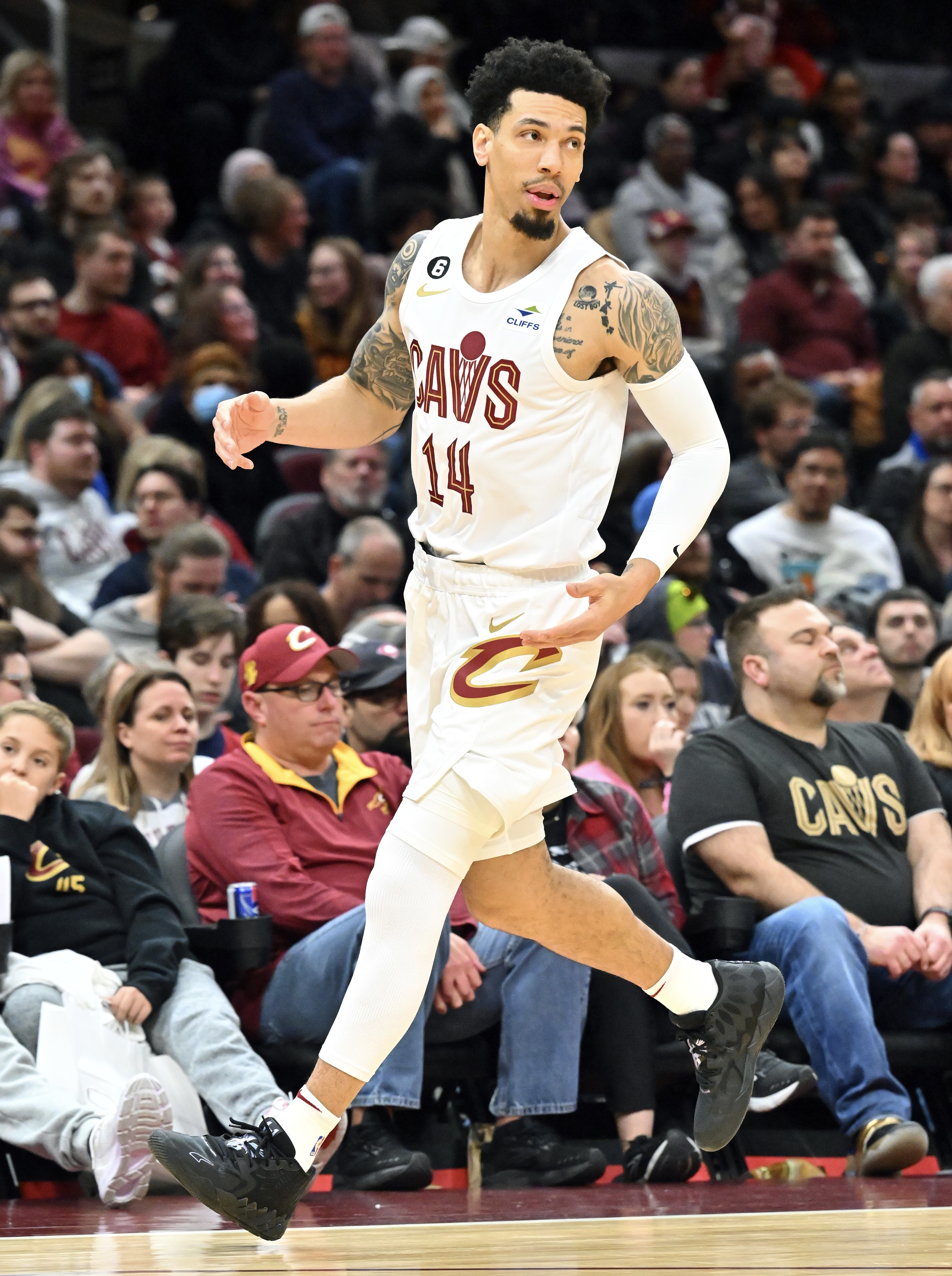 包含奇才轻取德国男篮，丹尼·格林惊艳世界的词条