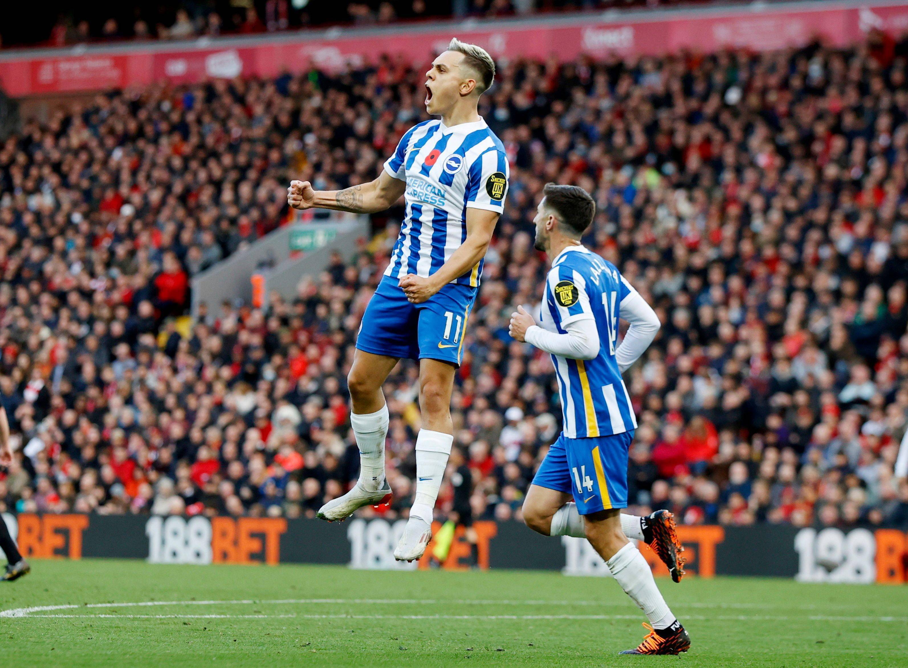 热刺球员受伤下场，球队战力受损的简单介绍