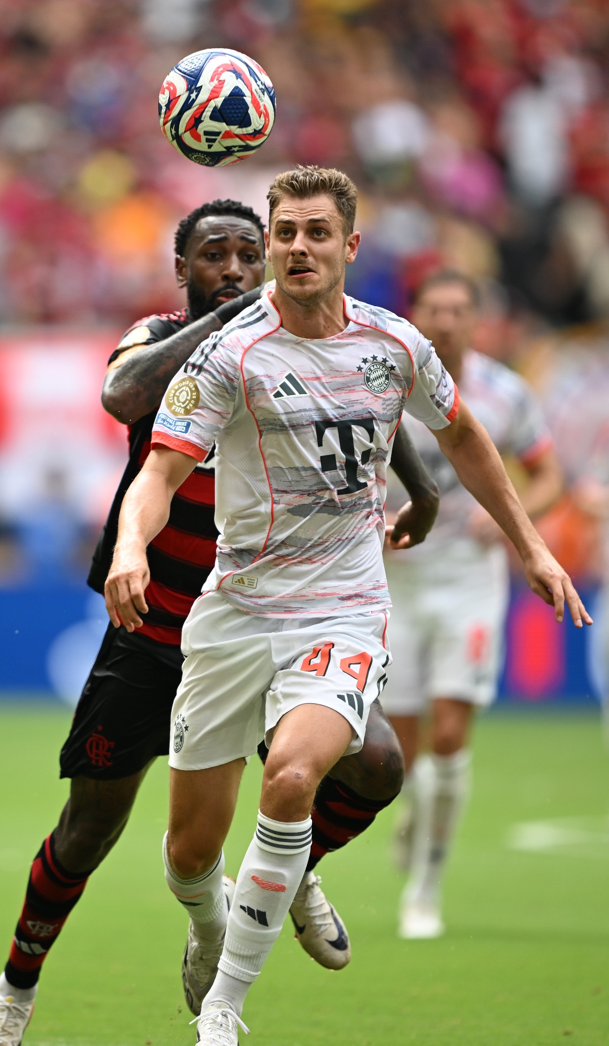 关于拜仁慕尼黑逆转晋级，下一场迎战马德里竞技的信息