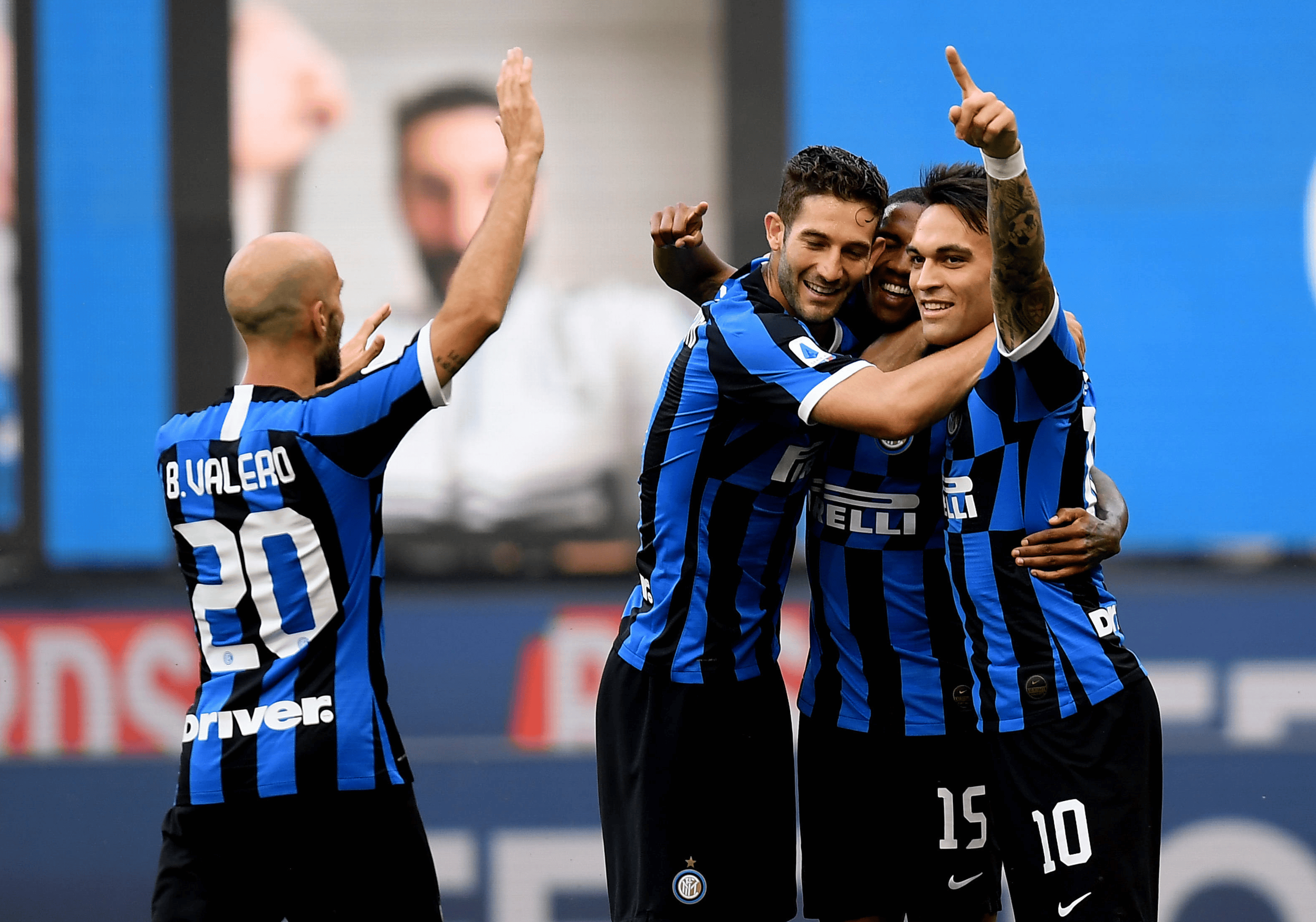 亚特兰大前锋状态起伏，或再度替补上场的简单介绍