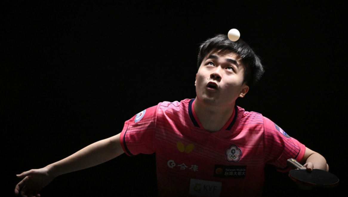 法兰克福击败强敌，夺得关键三分的简单介绍